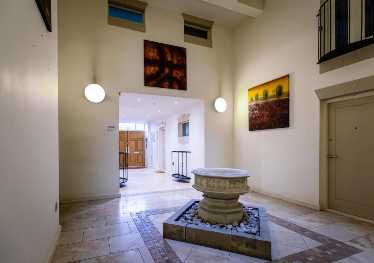 Lux Duplex Apartment 19Th Century Chapel Wakefield Centre Экстерьер фото
